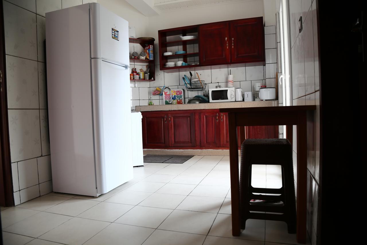 Le Buffle Noir Appart D'Hotes Douala Bagian luar foto