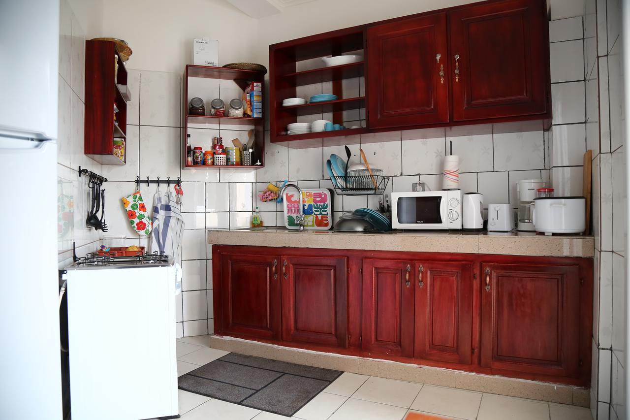 Le Buffle Noir Appart D'Hotes Douala Bagian luar foto